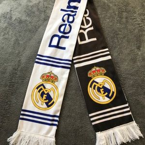 Men’s Real Madrid Soccer Team Scarf
